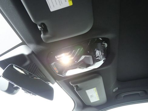 Certified 2025 BMW X3 xDrive30i w/ Premium Package AWD/4WD image 19