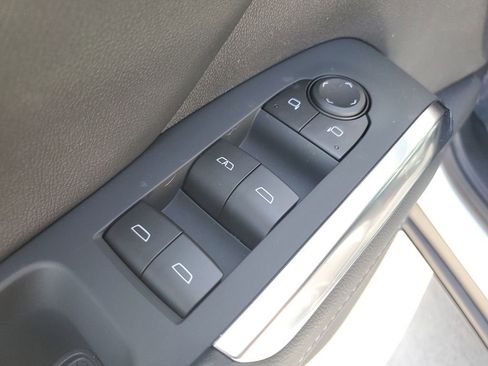New 2026 Chevrolet Traverse LT w/ Midnight/Sport Edition FWD image 22