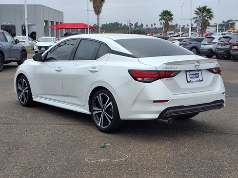 Used 2023 Nissan Sentra SR w/ Trunk Package image 5