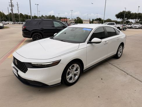 Certified 2024 Honda Accord LX image 4