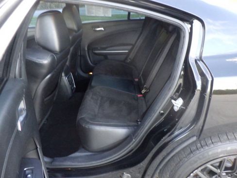 Used 2019 Dodge Charger R/T w/ Plus Group RWD image 10