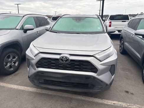 Used 2023 Toyota RAV4 XLE image 42