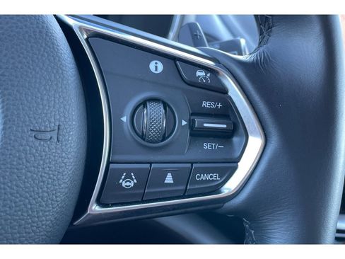 Certified 2025 Acura MDX SH-AWD w/ Technology Package image 38