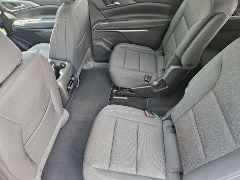 New 2027 Chevrolet Traverse LT w/ Midnight/Sport Edition FWD image 25