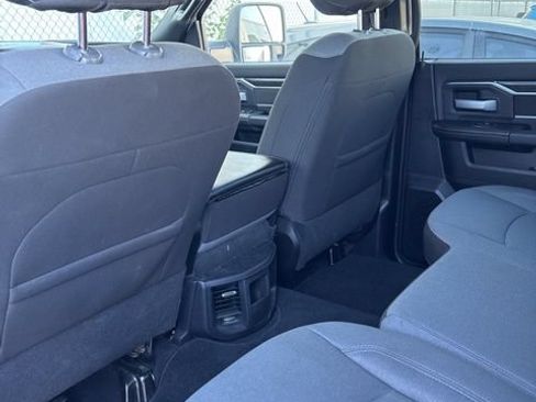 Used 2024 RAM 3500 Big Horn AWD/4WD image 6