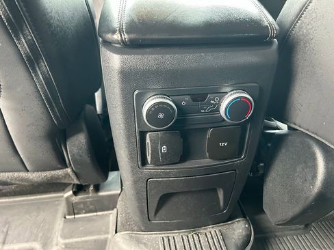 Certified 2022 Ford Explorer XLT w/ Equipment Group 202A image 17