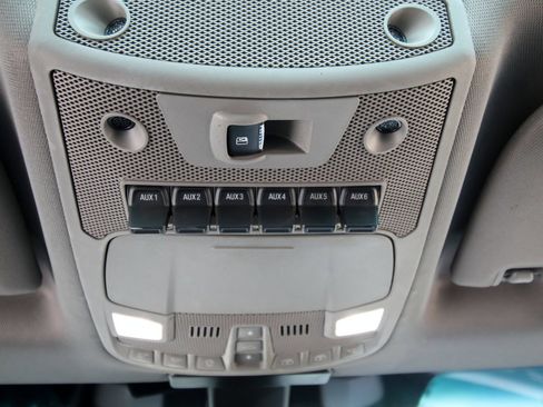 Used 2017 Ford F350 Lariat w/ Lariat Ultimate Package image 38