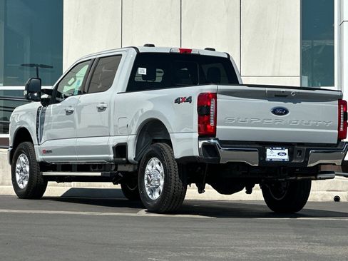 New 2026 Ford F250 XLT w/ XLT Premium Package AWD/4WD image 5