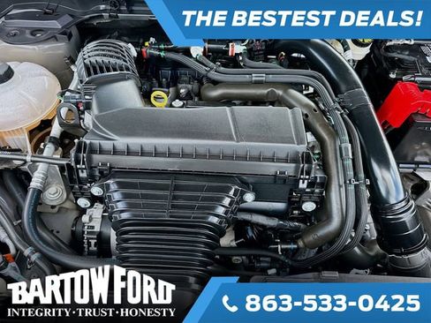 Used 2025 Lincoln Corsair Reserve image 30