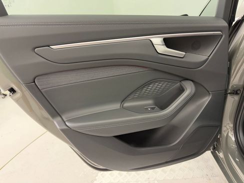 Used 2026 Audi A6 Premium image 23