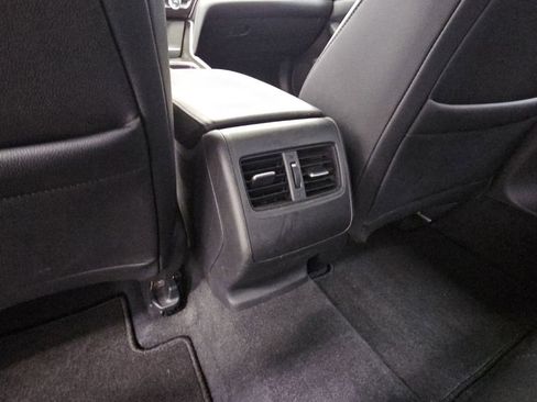 Used 2019 Honda Accord EX-L image 32