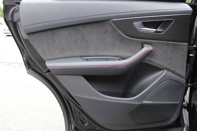 Used 2021 Audi RS Q8 AWD/4WD image 23