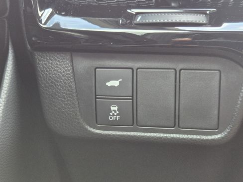 Certified 2025 Honda CR-V Sport Touring image 17