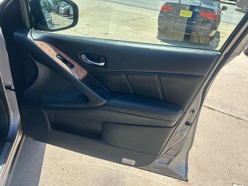 Used 2012 Nissan Murano LE w/ Platinum Pkg AWD/4WD image 17