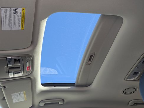 New 2025 Kia Telluride EX image 23