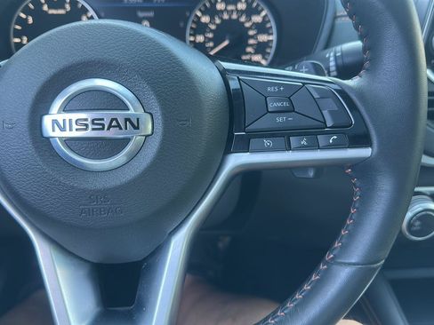 Used 2021 Nissan Altima 2.5 SR w/ SR Premium Package AWD/4WD image 25