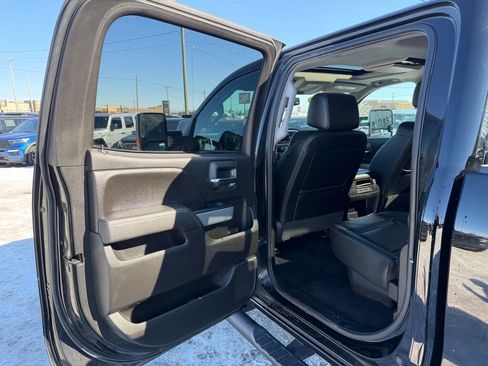 Used 2019 Chevrolet Silverado 2500 LTZ image 35