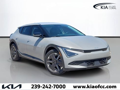 New 2026 Kia EV6 Light RWD image 1