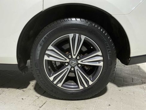 Used 2017 Acura MDX SH-AWD image 8