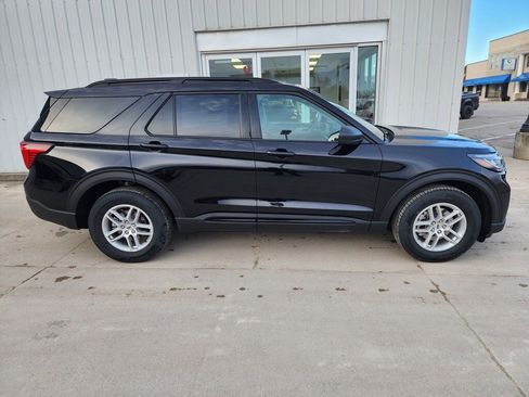 New 2026 Ford Explorer Active image 5