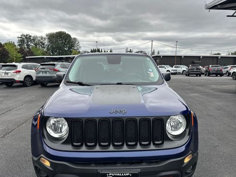 Used 2017 Jeep Renegade Trailhawk AWD/4WD image 24