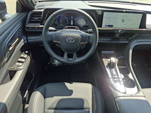 Used 2026 Toyota Crown w/ Advanced Technology Package AWD/4WD image 13