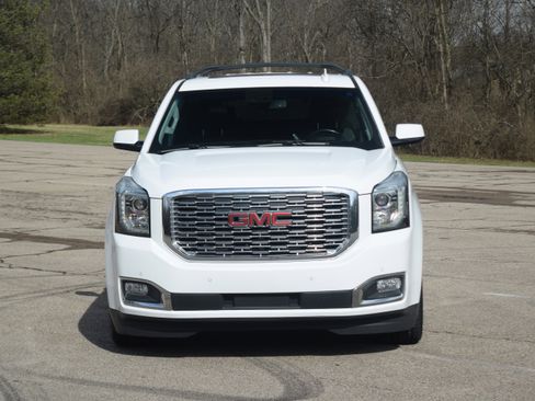 Used 2018 GMC Yukon Denali image 22