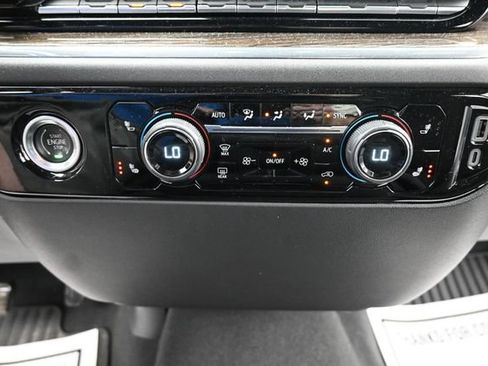 Used 2023 Chevrolet Silverado 1500 LT AWD/4WD image 13