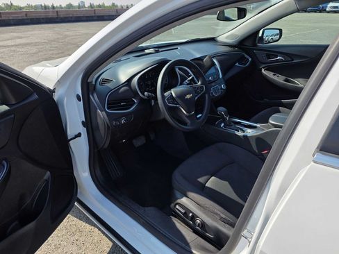 Certified 2024 Chevrolet Malibu LT FWD image 19