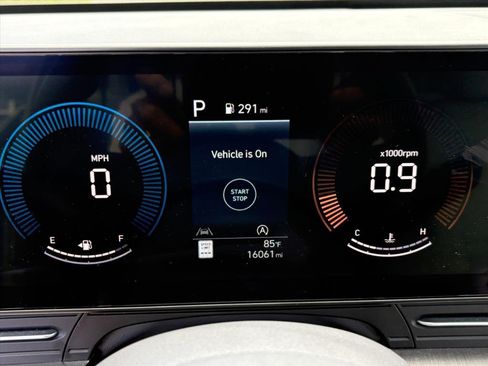 Used 2026 Hyundai Kona SE FWD image 8