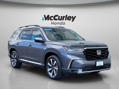 Certified 2025 Honda Pilot Touring