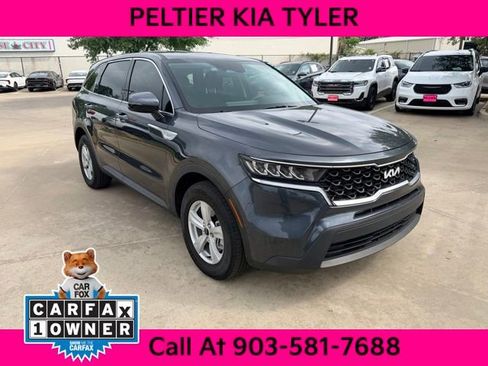 Certified 2023 Kia Sorento LX FWD image 1