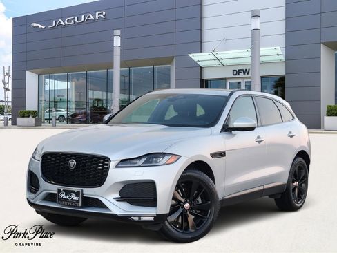 Certified 2022 Jaguar F-PACE S image 1
