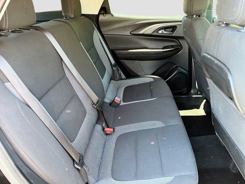 Used 2021 Chevrolet TrailBlazer LT w/ Convenience Package AWD/4WD image 26