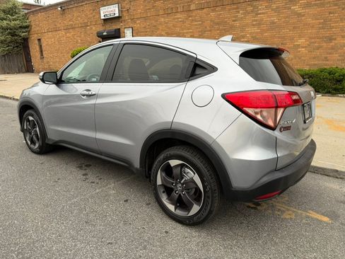 Used 2018 Honda HR-V EX image 6