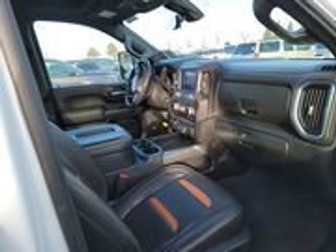 Used 2020 GMC Sierra 2500 AT4 image 12