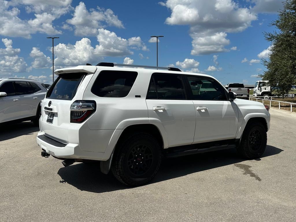 Used 2021 Toyota 4Runner SR5 Premium w/ Moonroof Package RWD image 5