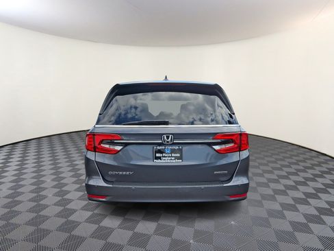 Used 2023 Honda Odyssey Touring image 6