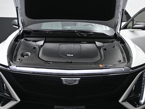 Certified 2024 Cadillac Lyriq Sport AWD/4WD image 22