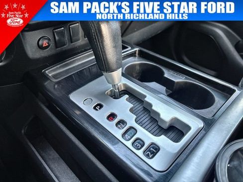 Used 2015 Nissan Titan SV w/ SV Value Truck Package RWD image 29