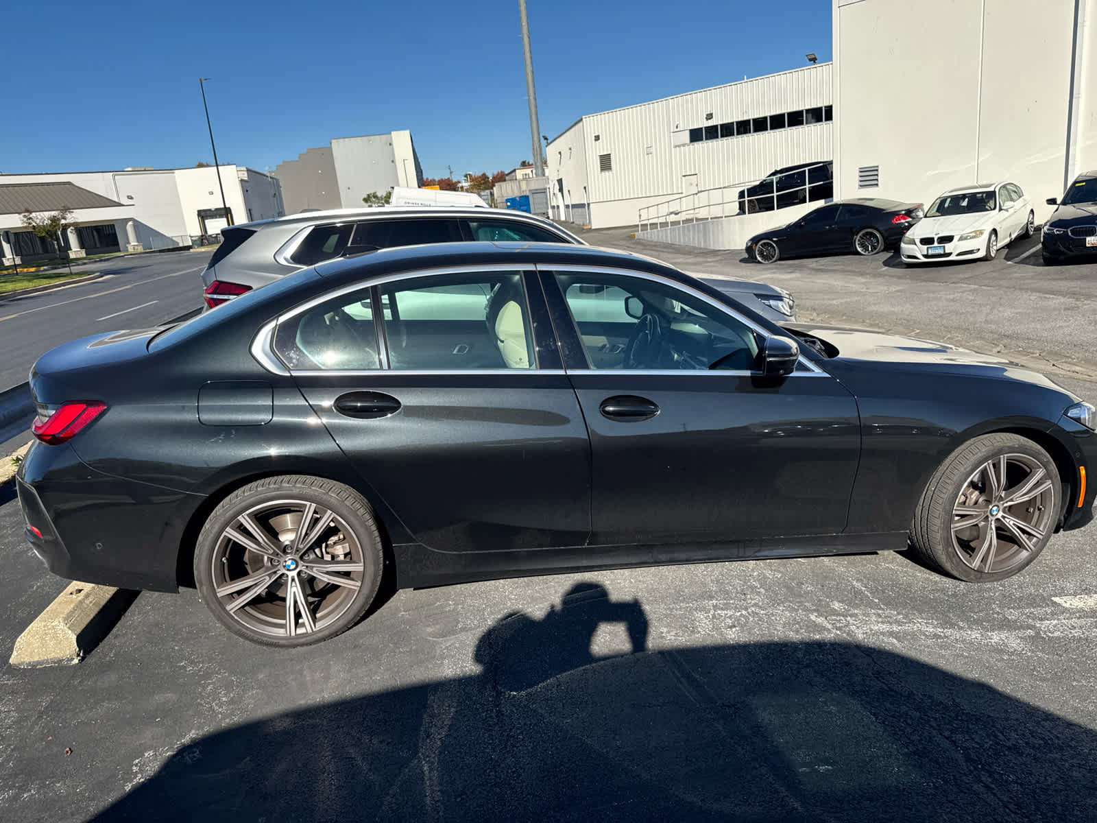 Used 2024 BMW 330i xDrive Sedan w/ Premium Package AWD/4WD image 7