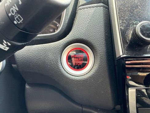 Used 2018 Honda CR-V EX image 14