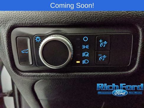 Certified 2021 Ford Explorer XLT RWD image 13