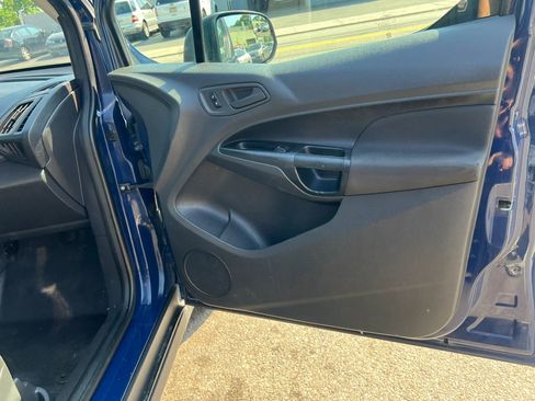 Used 2018 Ford Transit Connect XL FWD image 29