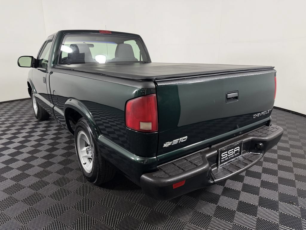 Used 2003 Chevrolet S10 Pickup 2WD Regular Cab image 8