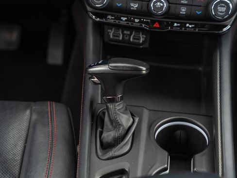 Used 2024 Dodge Durango GT AWD/4WD image 37