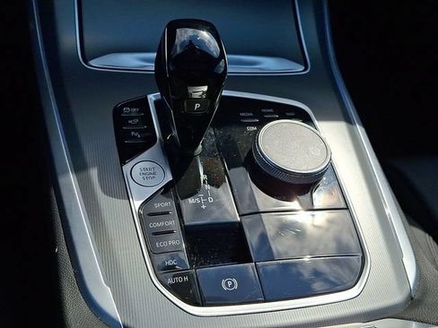 Used 2022 BMW X5 xDrive40i w/ Premium Package AWD/4WD image 15