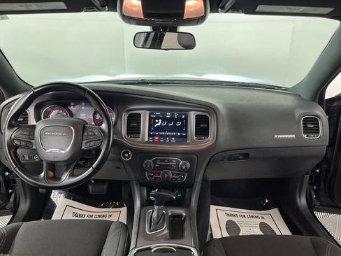 Used 2023 Dodge Charger SXT RWD image 38