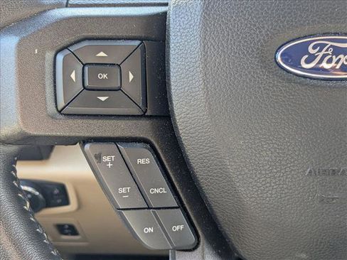 Used 2018 Ford F150 XLT w/ Equipment Group 302A Luxury image 11