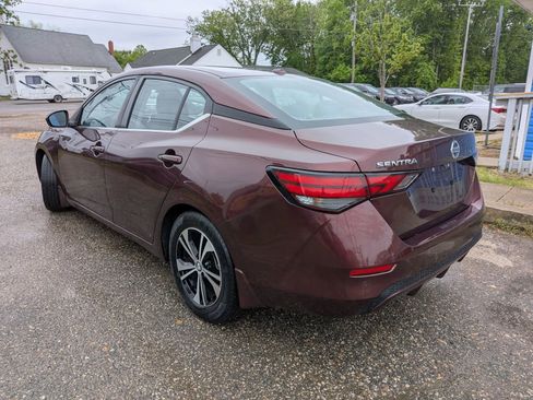 Used 2021 Nissan Sentra SV FWD image 3